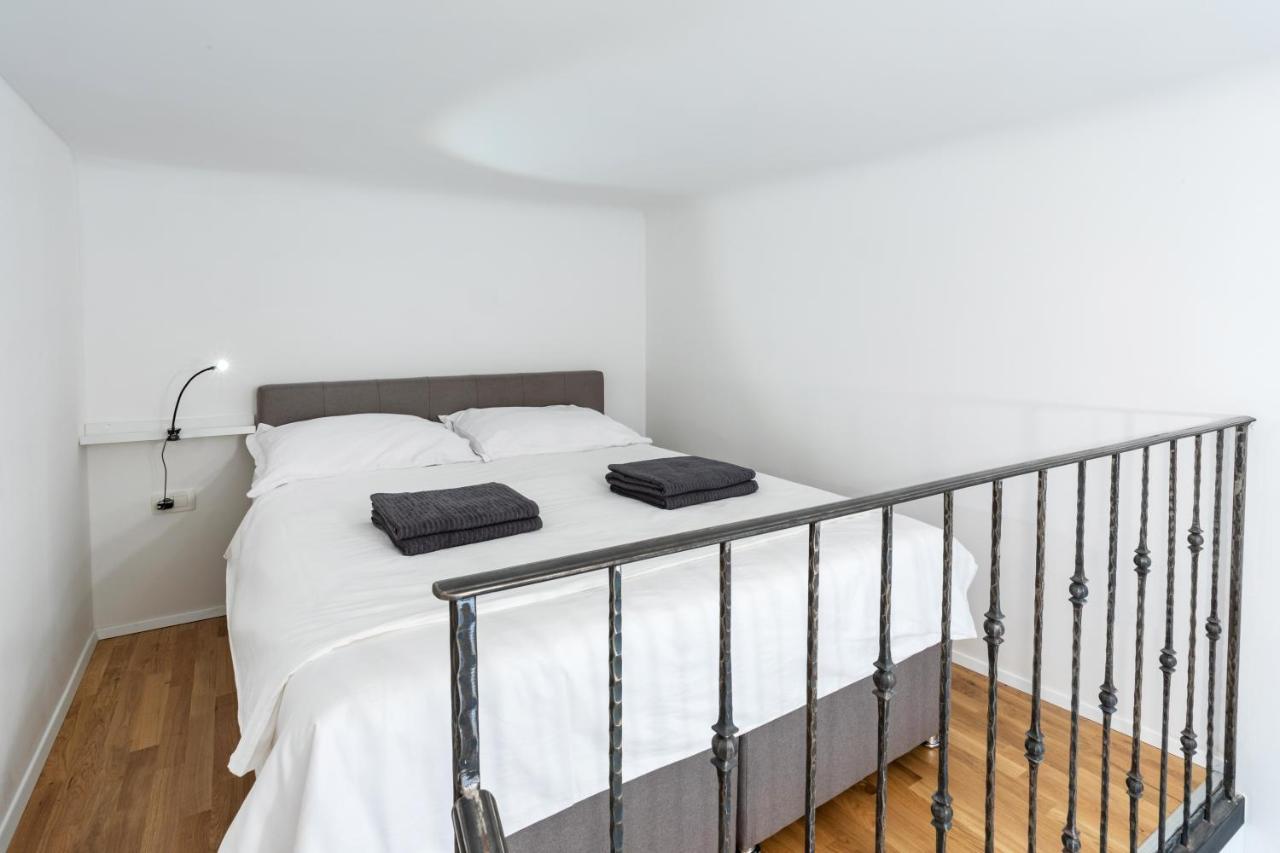 Rhino Studios Ljubljana Eksteriør bilde