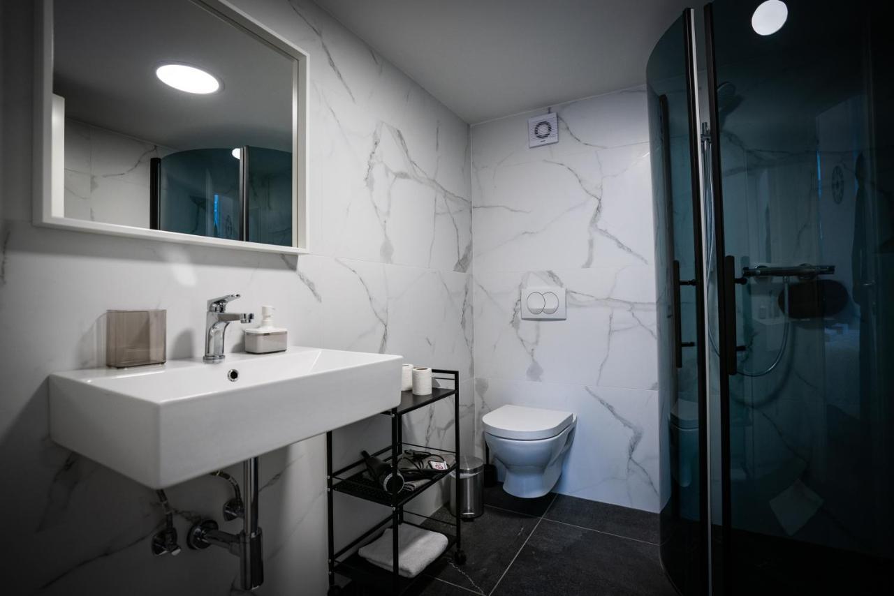 Rhino Studios Ljubljana Eksteriør bilde