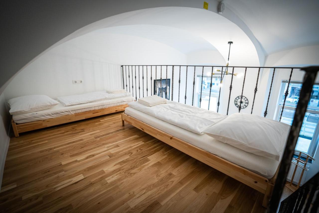 Rhino Studios Ljubljana Eksteriør bilde